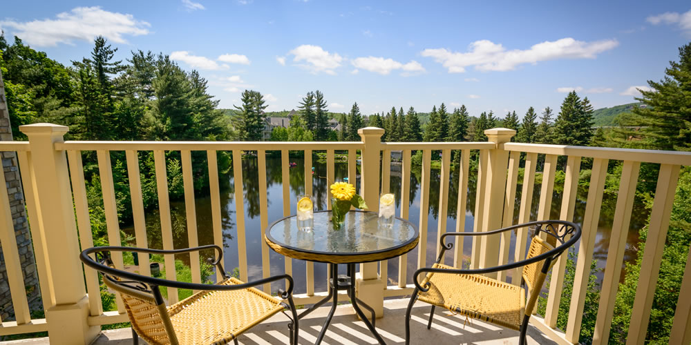 Cottages, condos and suites for rent Mont Tremblant TREMBLANT ELYSIUM